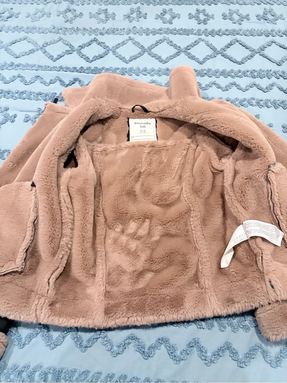 abercrombie kids Black Jacket with Tan Faux Fur Trim